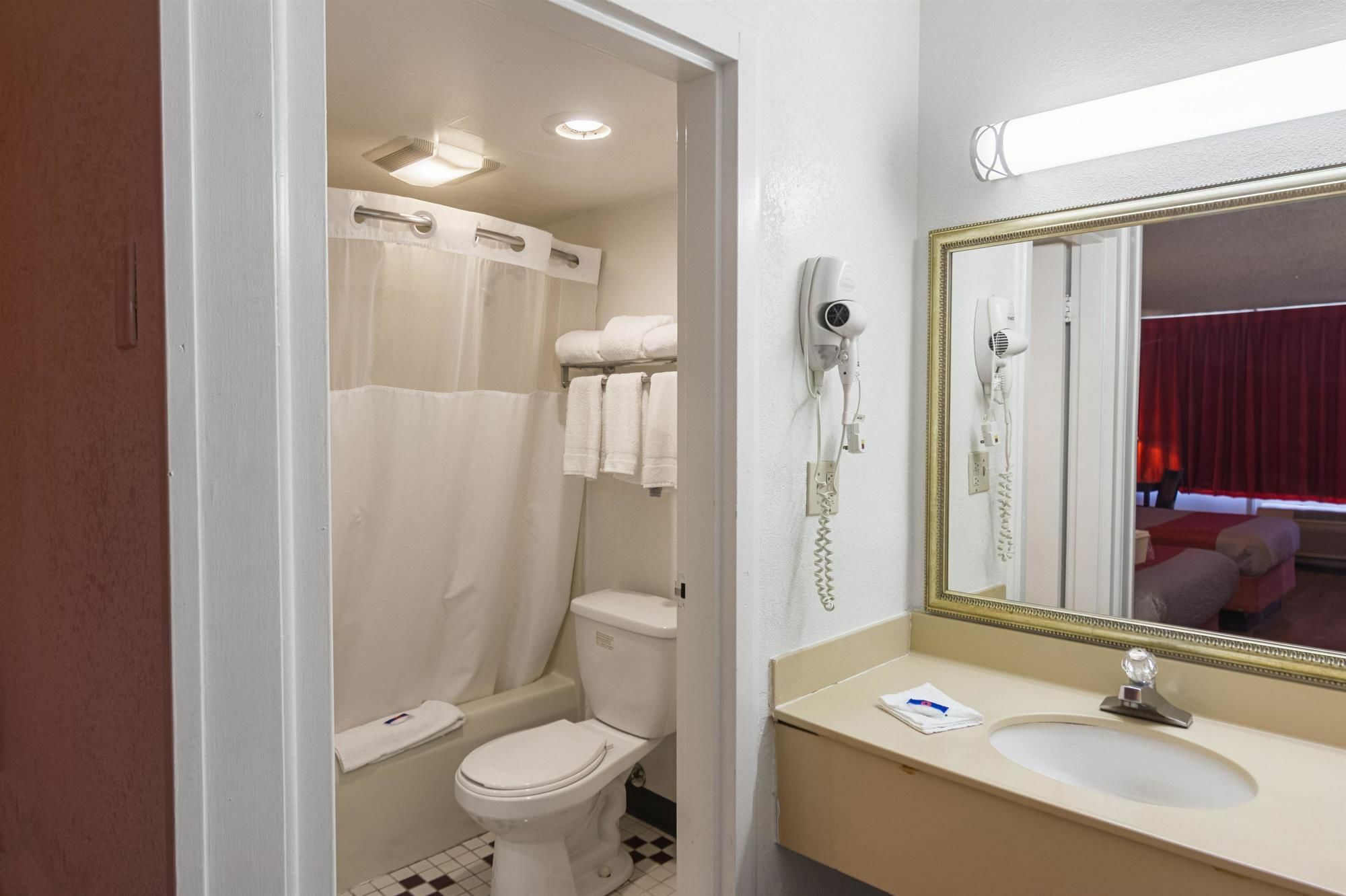 Motel 6-Groton, Ct - Casinos Nearby Εξωτερικό φωτογραφία